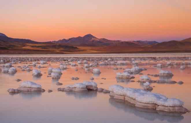 destination chile Atacama desert salt lakes