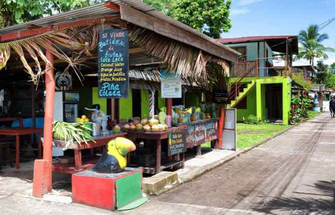 destination costa rica tortuguero village