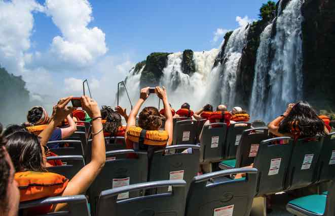destinations Brazil Iguazu boat
